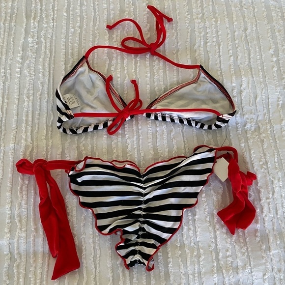 Black White Red Cheeky Bikini large New NWT - Picture 5 of 8
